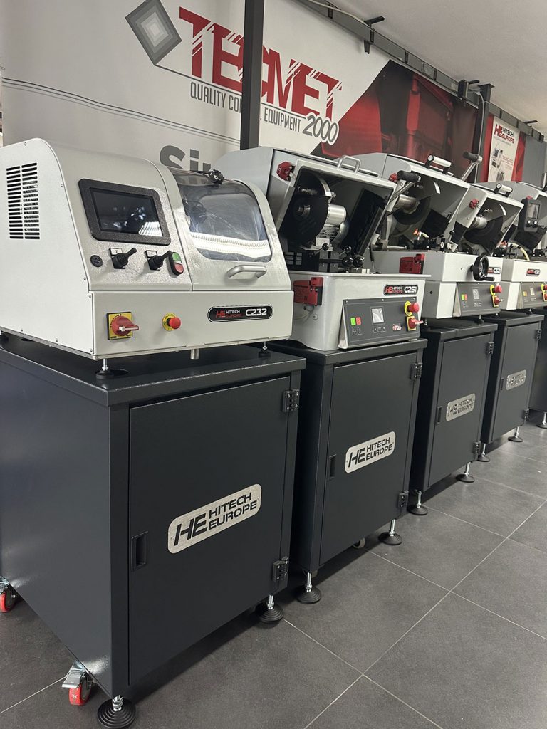 Macchine-Hitech-sala-demo